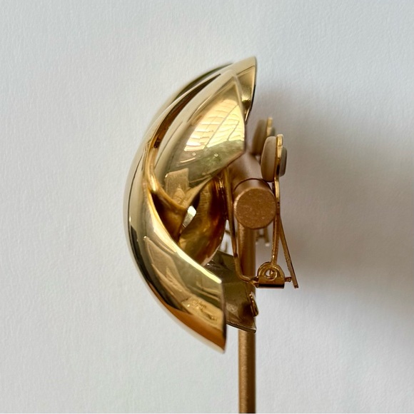 Huge Norma Jean Gold Tone Modernist “X” Statement Clip On Earrings 80’s 90’s - Picture 3 of 10